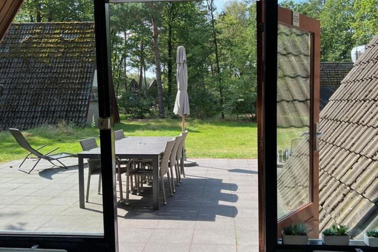 Lovely Holiday Home In Limburg Amid Lush Forest Stramproy Extérieur photo