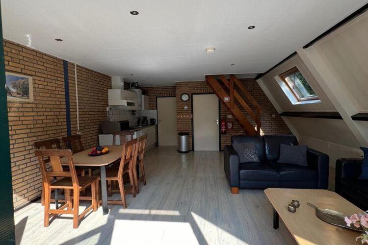 Lovely Holiday Home In Limburg Amid Lush Forest Stramproy Extérieur photo